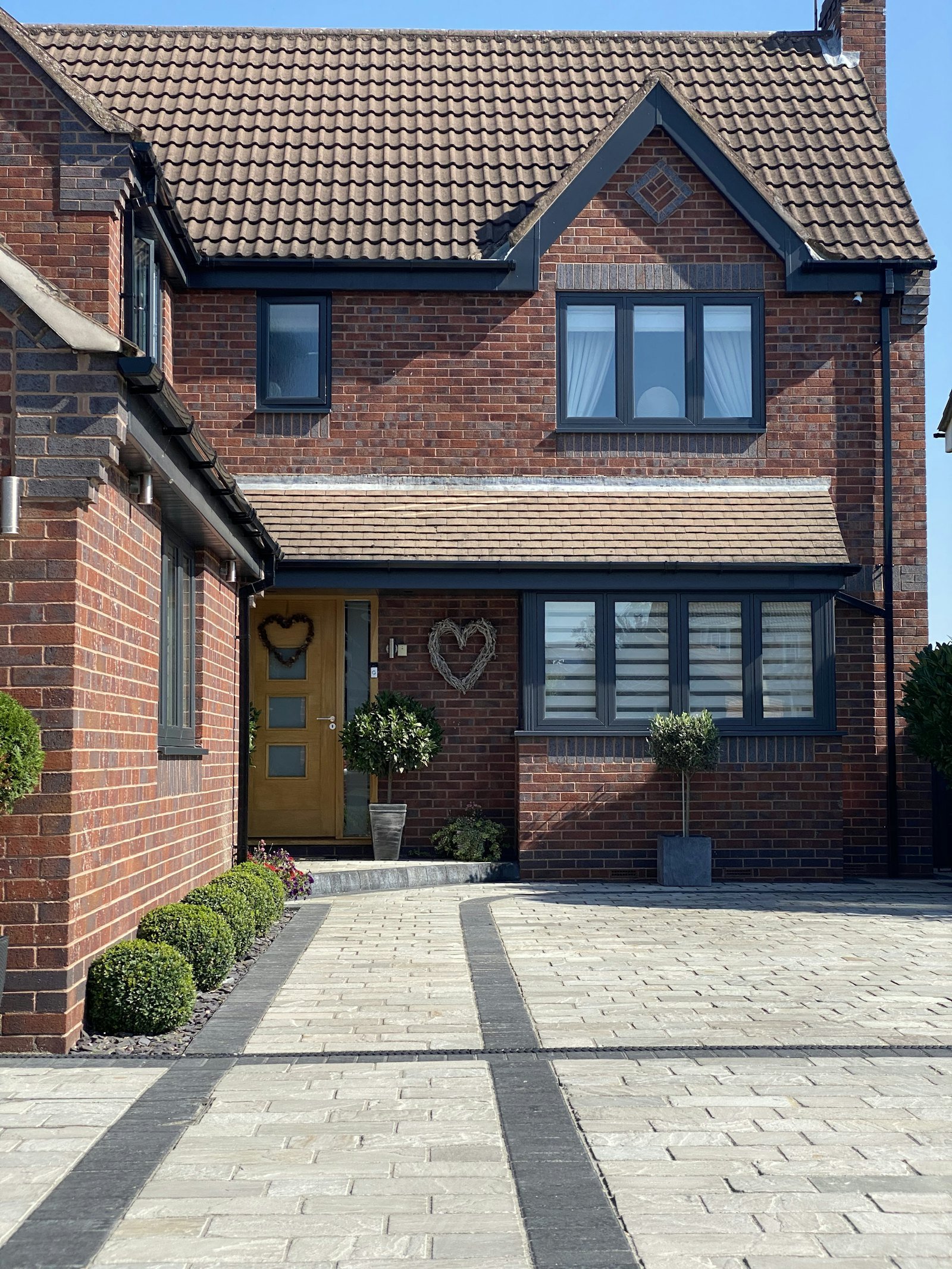 Driveways example 5 – South Wales Tree and Landscapes